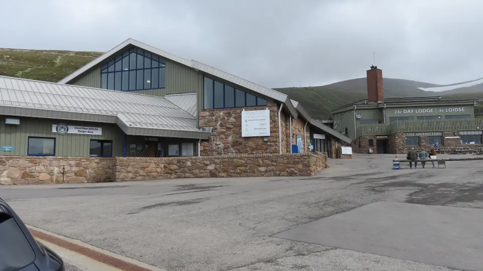 Glenmore Lodge's main building and car park