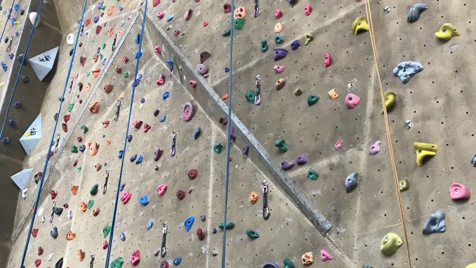 Rope lines on the 12m main wall with colourful holds