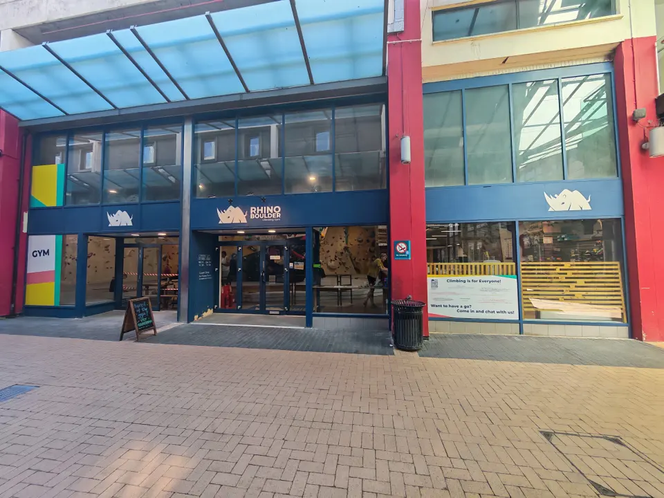 Rhino Boulder entrance in The Mall, Bromley