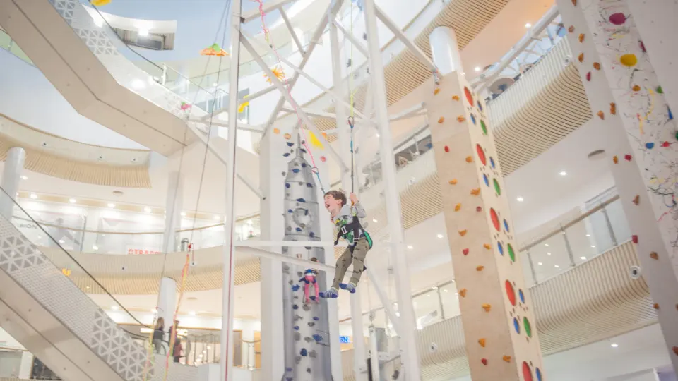 Do Vurha’s climbing walls rising through Plovdiv Plaza