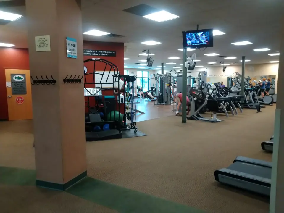 Cardio and weights area at the recreation centre
