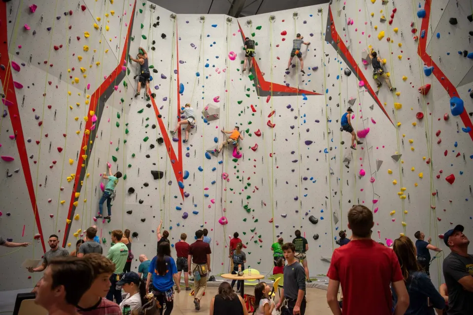 Climbers on the rope walls during a busy evening