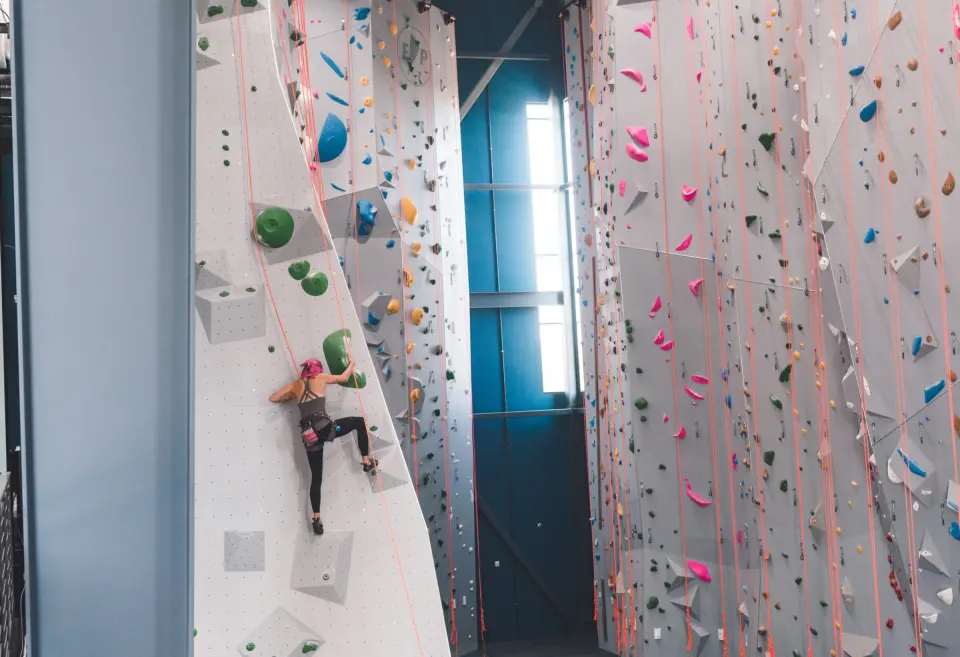 Lead climber on the tall walls