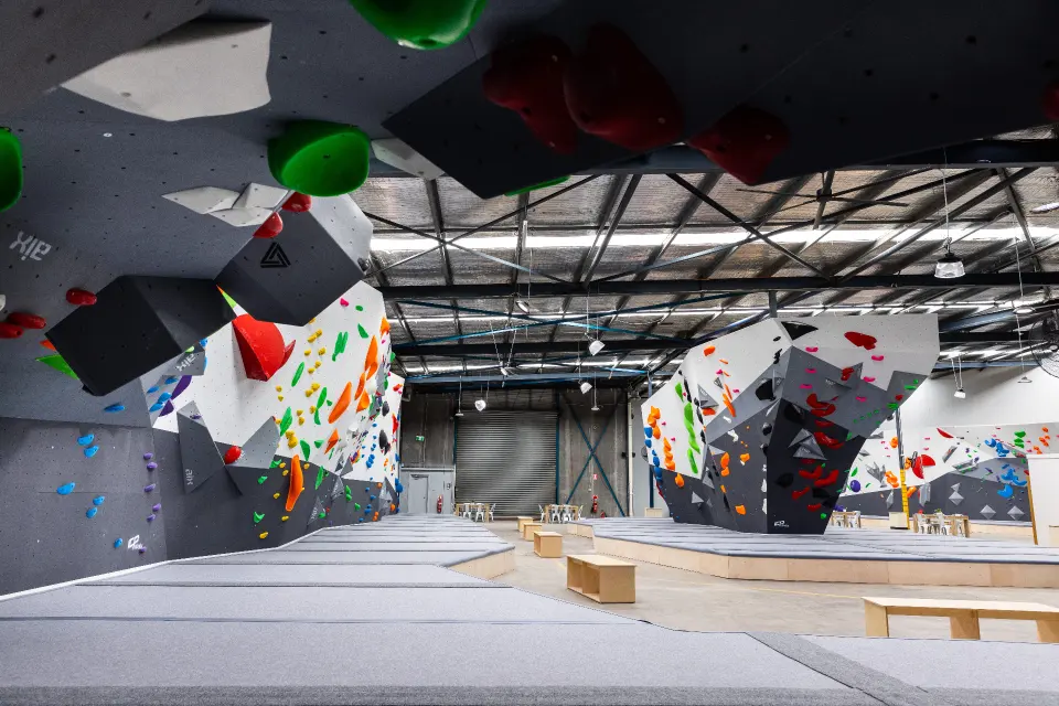 The main bouldering hall, with the cave overhang on the left and the island boulder