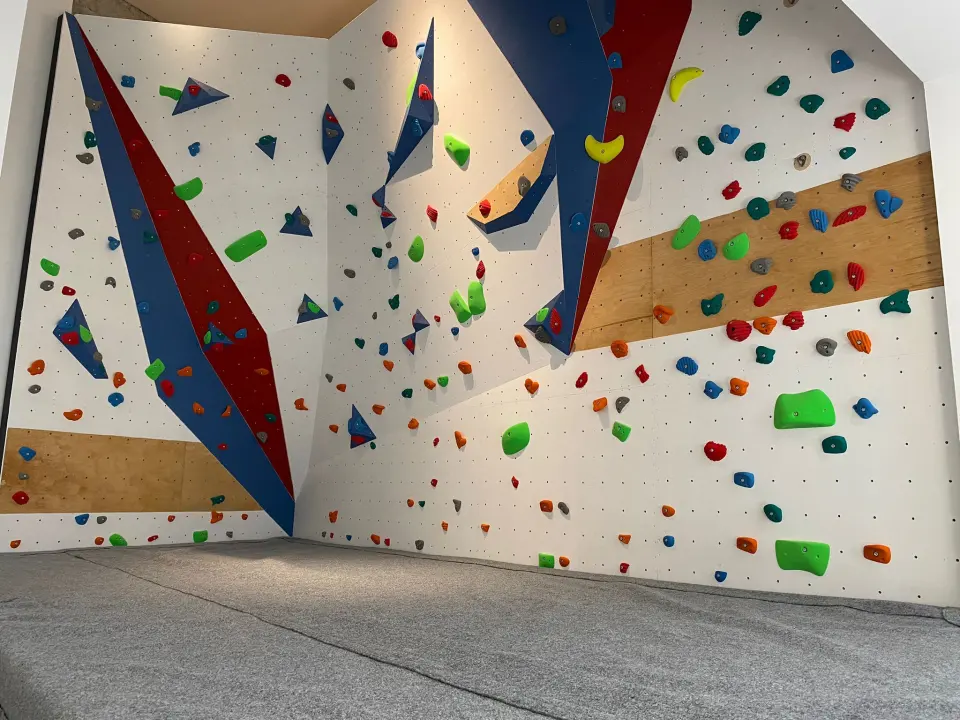 Mozaik Climbing